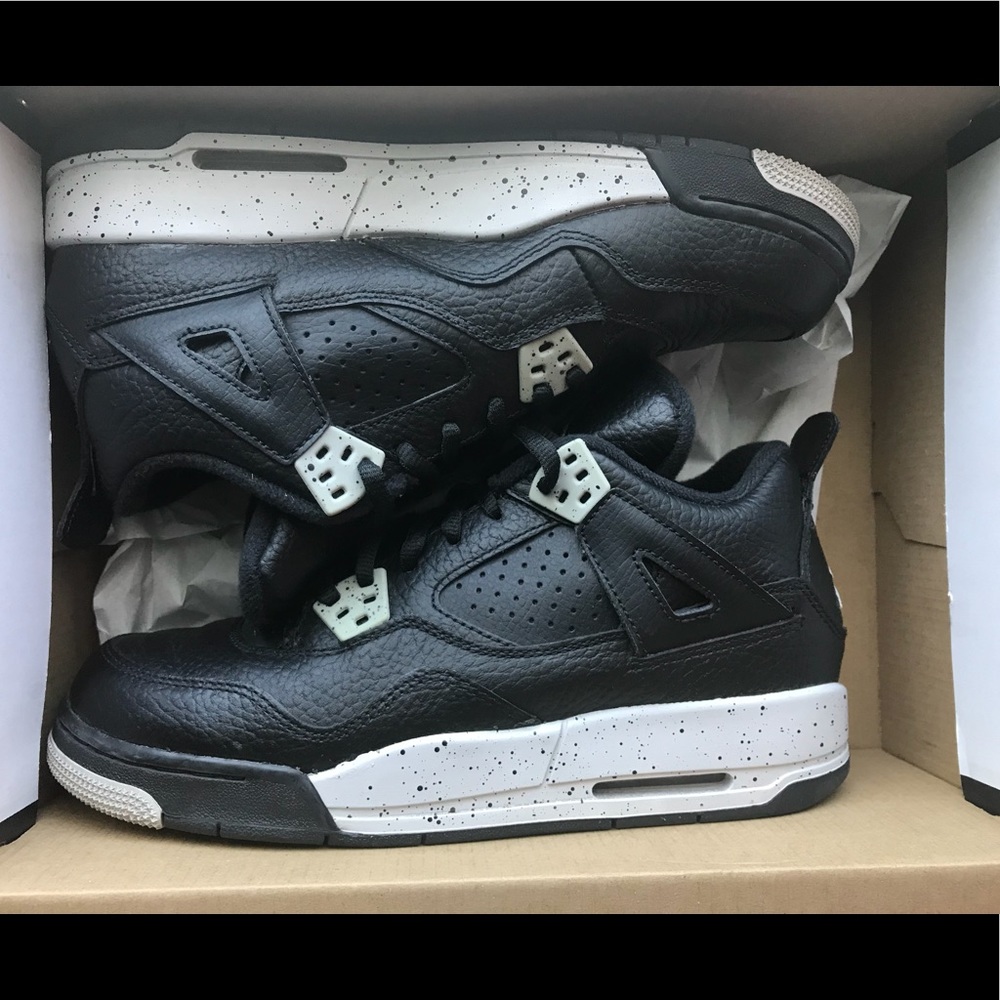 Air Jordan 4 Retro LS ‘Oreo’ 2015